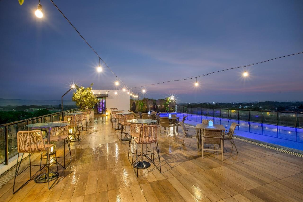 Satoria Hotel Yogyakarta - Chse Certified Екстер'єр фото
